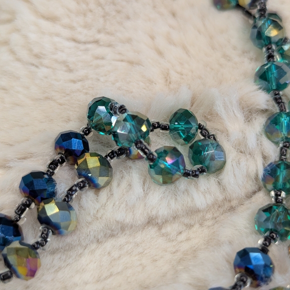 Sweet Romance Multicolor Beaded Necklace - Picture 4 of 8